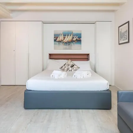 Apartmentsarena - Zini Verona