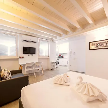 Apartmentsarena - Zini Apartmán *