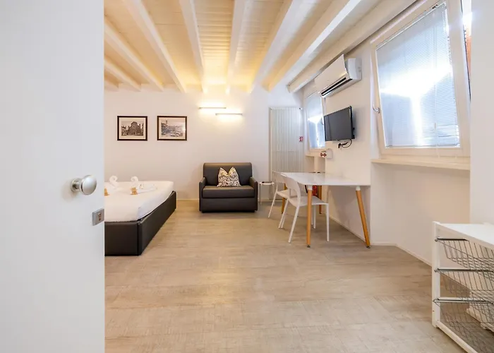 Apartmentsarena - Zini